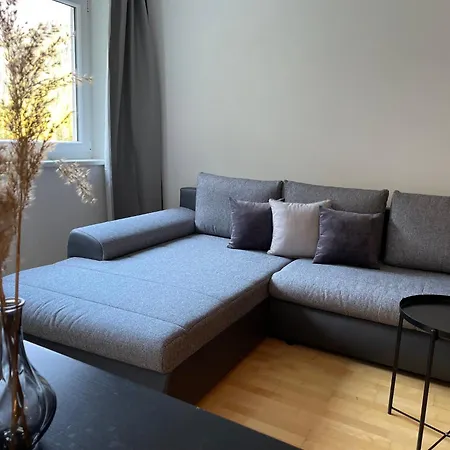 International House Superior Suit Penthouse Apartment *